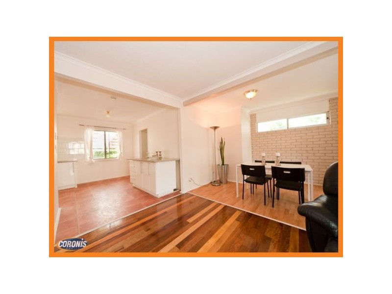 19  Laughlin Street, Kingston QLD 4114