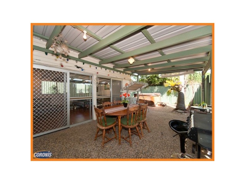 8 Narthanya Street, Chermside West QLD 4032