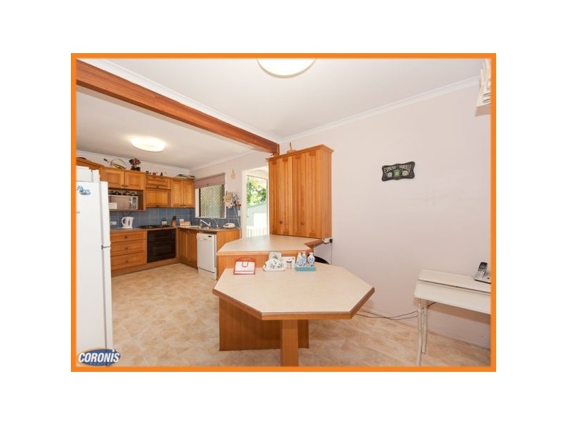 8 Narthanya Street, Chermside West QLD 4032