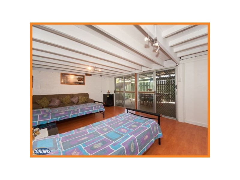 8 Narthanya Street, Chermside West QLD 4032