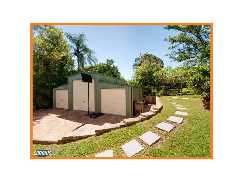 8 Narthanya Street, Chermside West QLD 4032