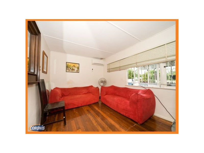 5 Barkala St, Woodridge QLD 4114