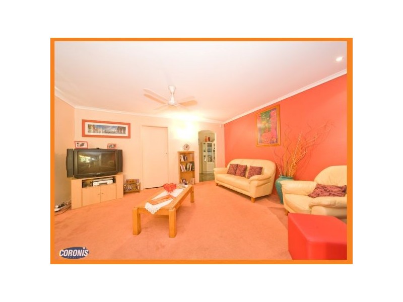 25 Laurinda Cresent, Springwood QLD 4127