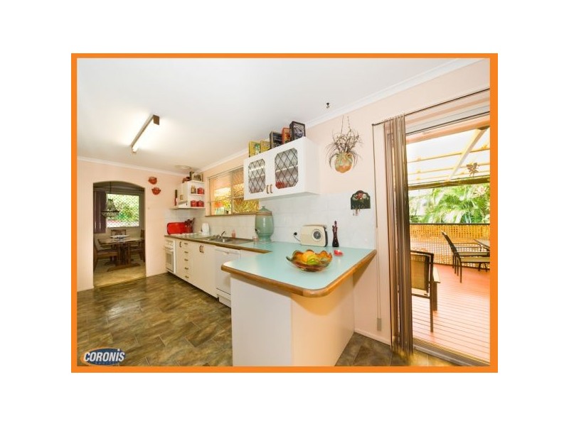 25 Laurinda Cresent, Springwood QLD 4127