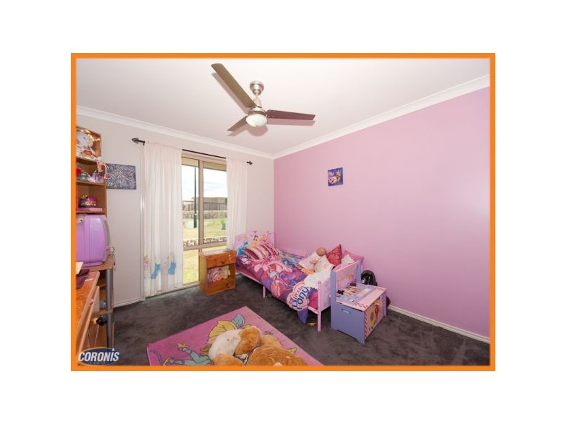 13 Huron Place, Narangba QLD 4504