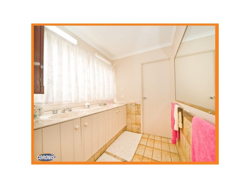 87  Winnetts Road, Daisy Hill QLD 4127