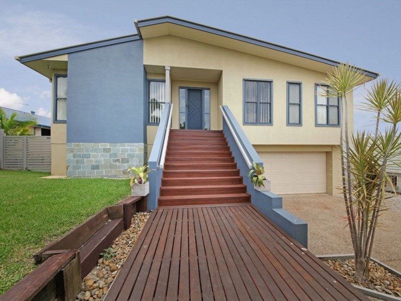 17 Barrine Place, Narangba QLD 4504
