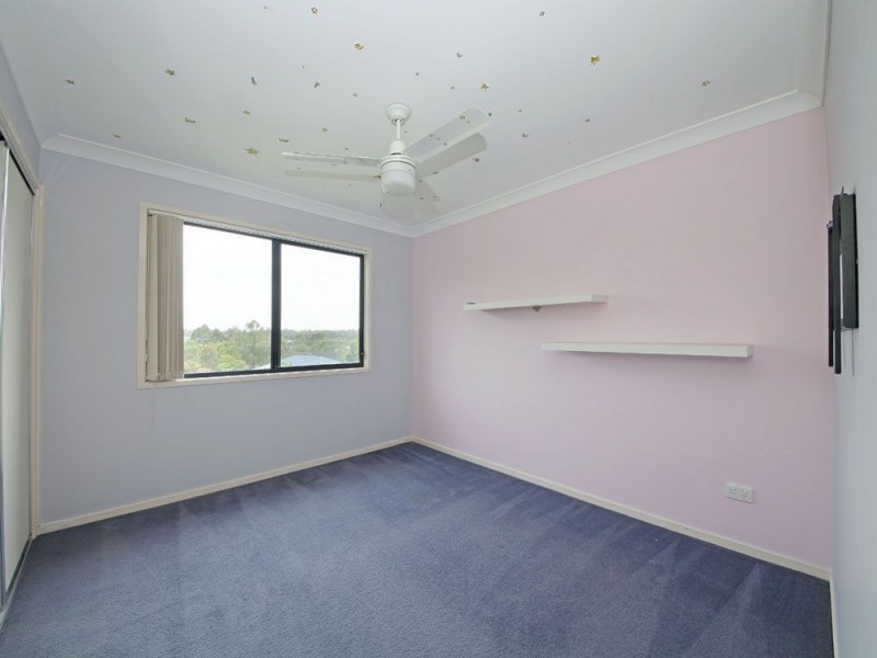 17 Barrine Place, Narangba QLD 4504