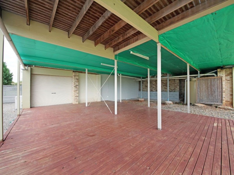 17 Barrine Place, Narangba QLD 4504