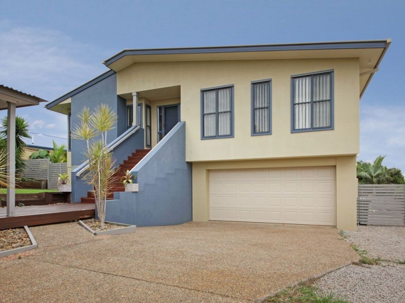 17 Barrine Place, Narangba QLD 4504