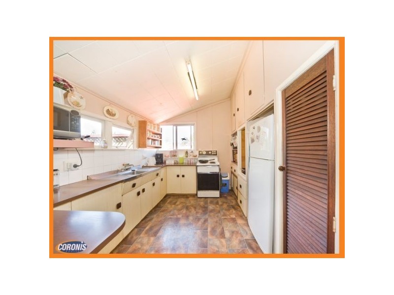 253 Tingal Road, Wynnum QLD 4178