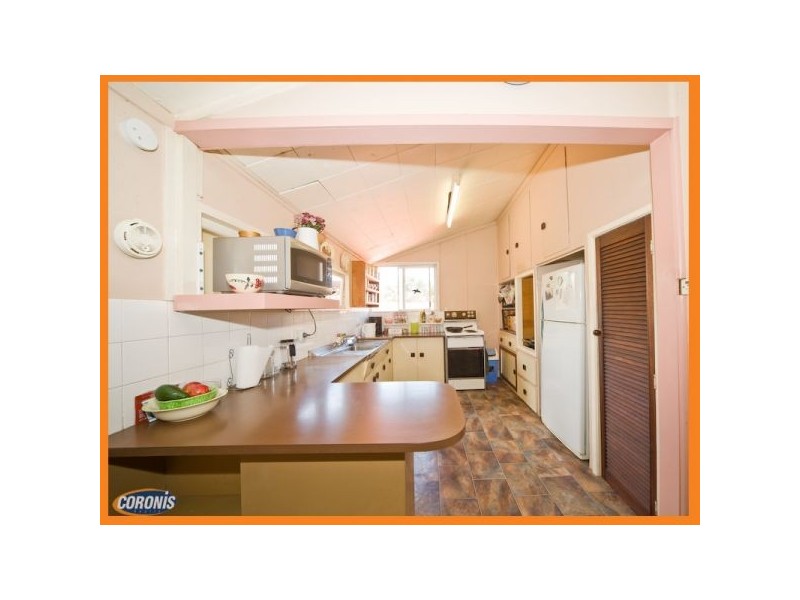 253 Tingal Road, Wynnum QLD 4178