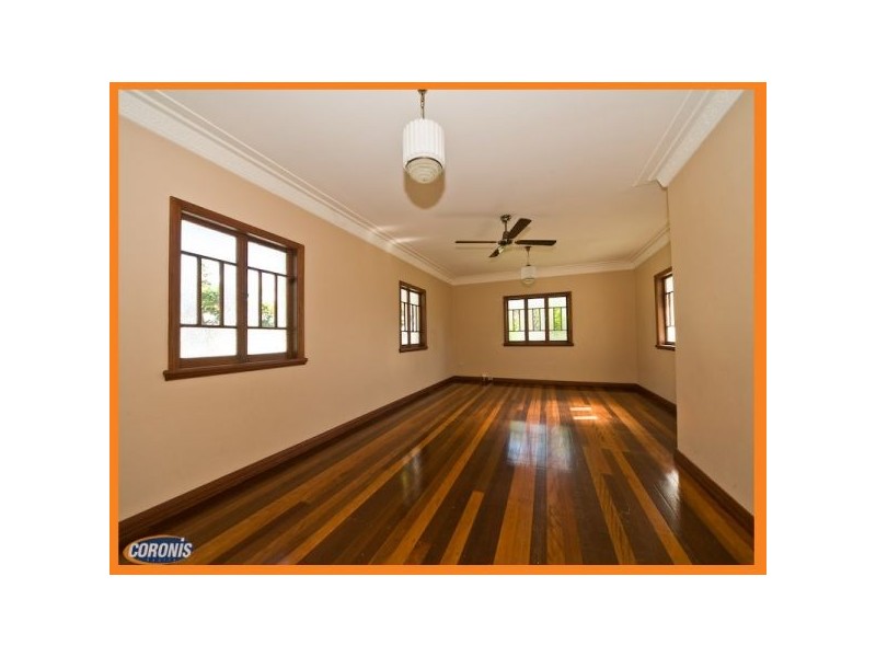 24 Burrai Street, Morningside QLD 4170