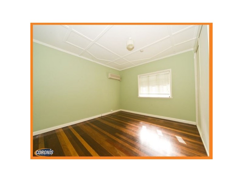 24 Burrai Street, Morningside QLD 4170