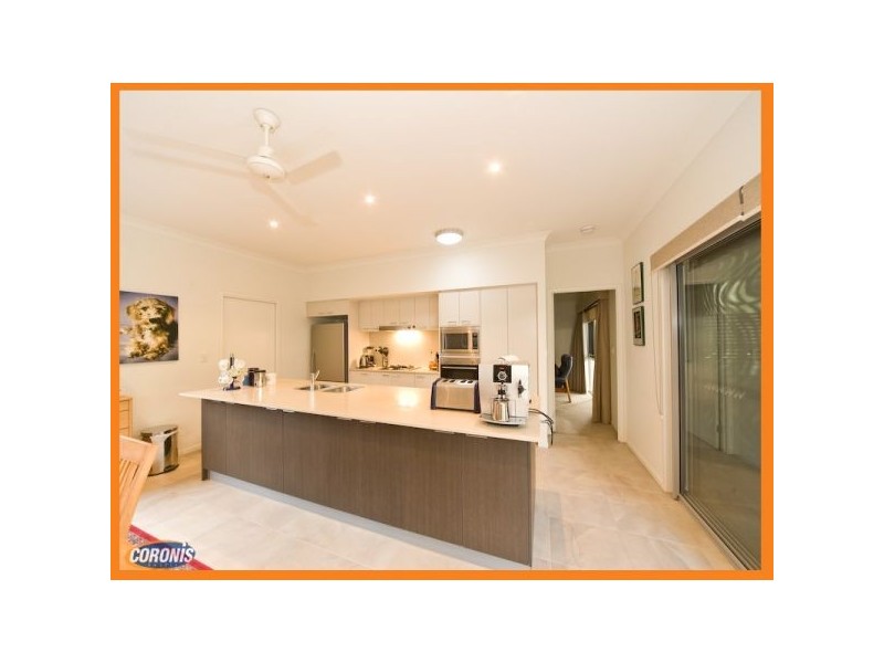 22 Torrens Cresent, Wakerley QLD 4154