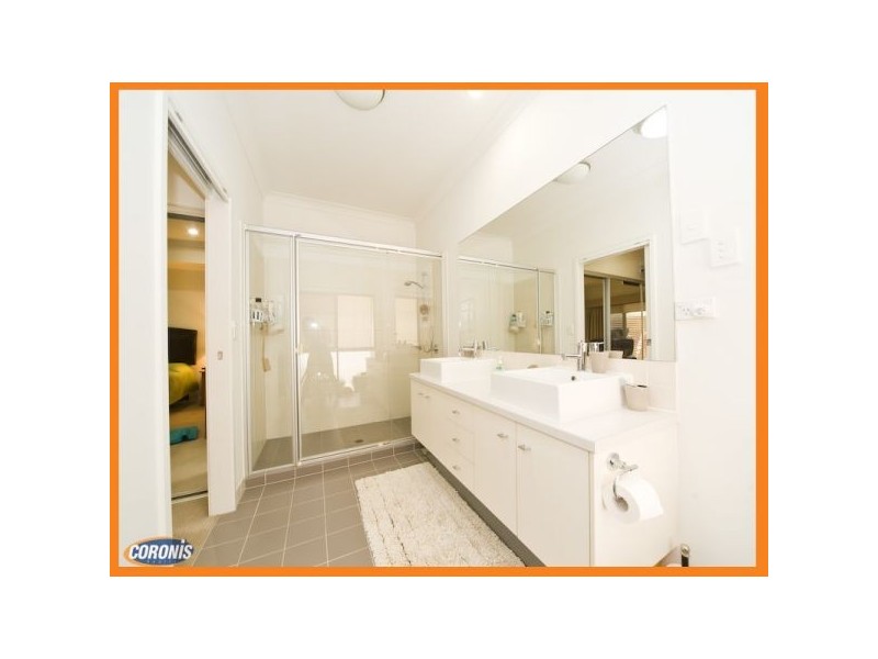 22 Torrens Cresent, Wakerley QLD 4154