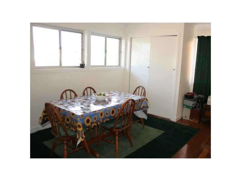 8 Beta Street, Stafford Heights QLD 4053