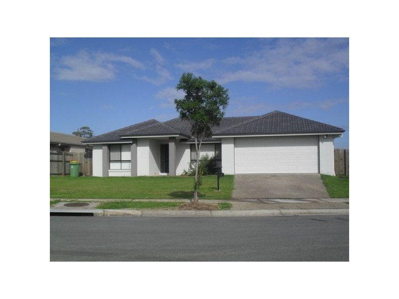 8 Van Beelan St, Caboolture QLD 4510