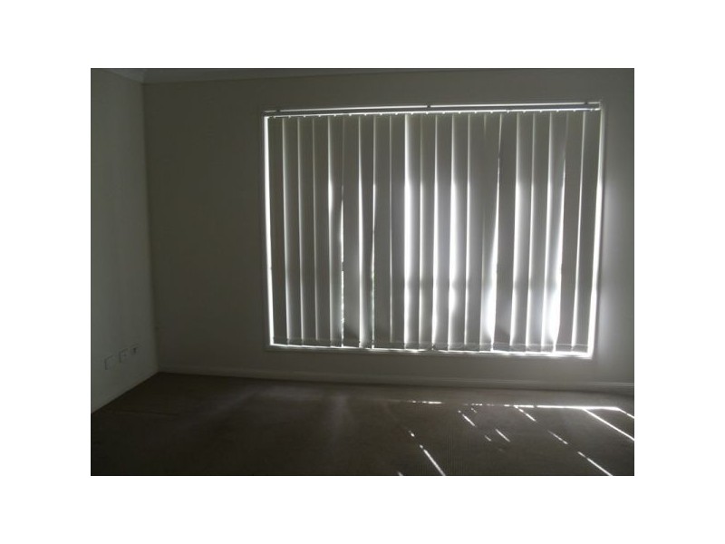 8 Van Beelan St, Caboolture QLD 4510