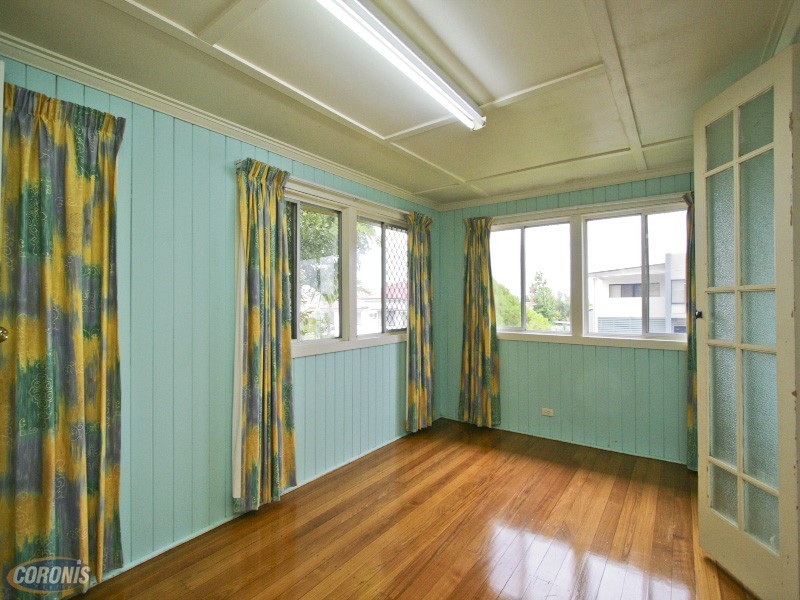 7 School Road, Stafford QLD 4053