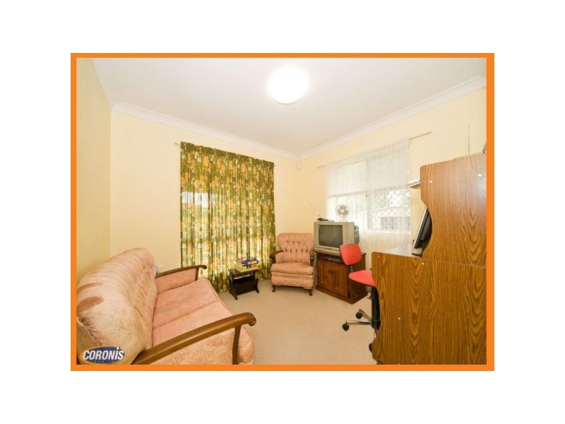 15 Bushlark Street, Crestmead QLD 4132