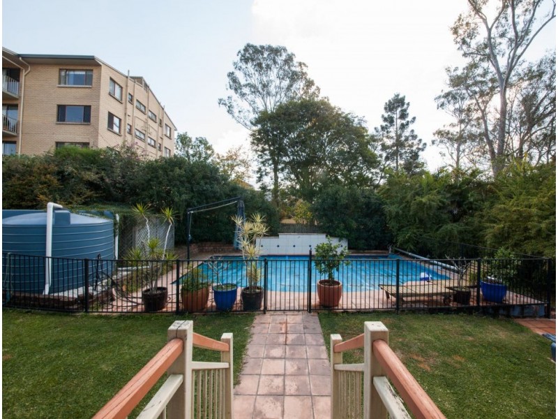 129 Samford Road, Enoggera QLD 4051