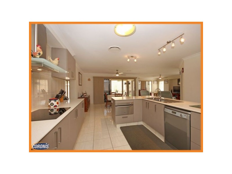 34 Kirsten Drive, Glass House Mountains QLD 4518