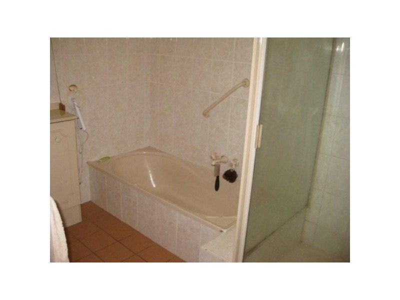 33 Bringelly Street, Arana Hills QLD 4054