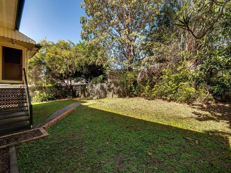 33 Bringelly Street, Arana Hills QLD 4054