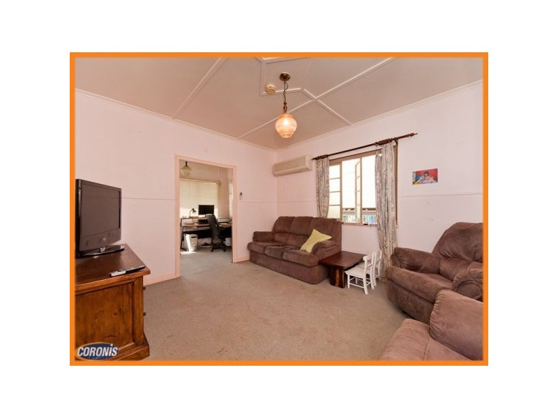 10 Crowley Street, Zillmere QLD 4034