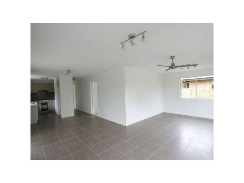 9a Sheehan Street, Kallangur QLD 4503