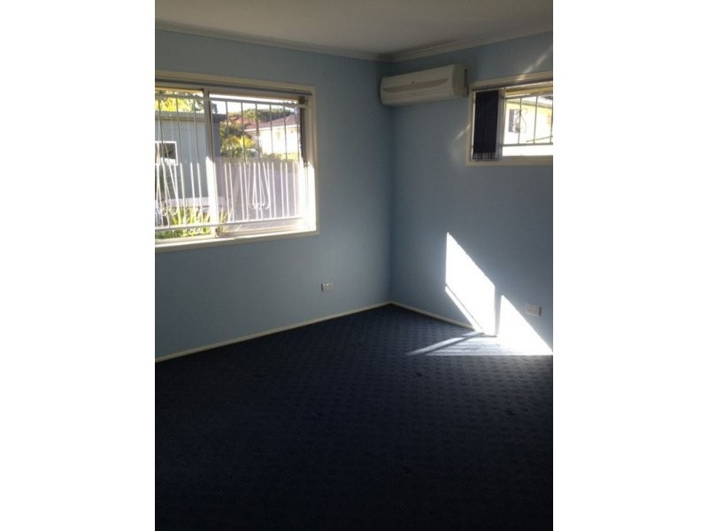 2/77 Duffield Road, Kallangur QLD 4503