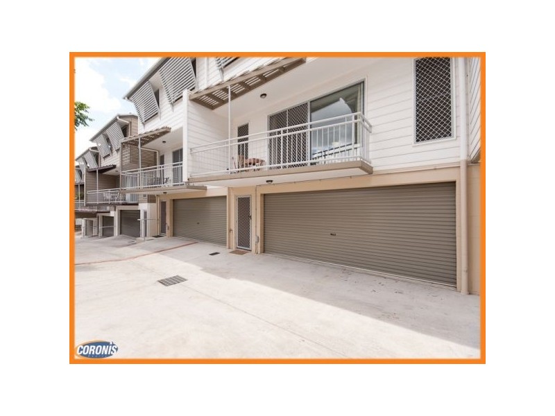 4/8  Eric Rd, Holland Park QLD 4121