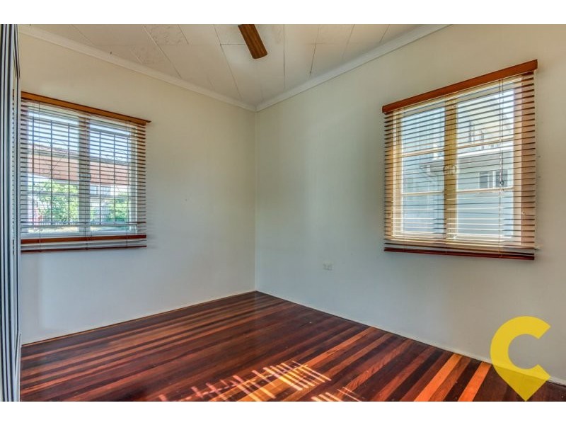 103 Burn Street, Camp Hill QLD 4152
