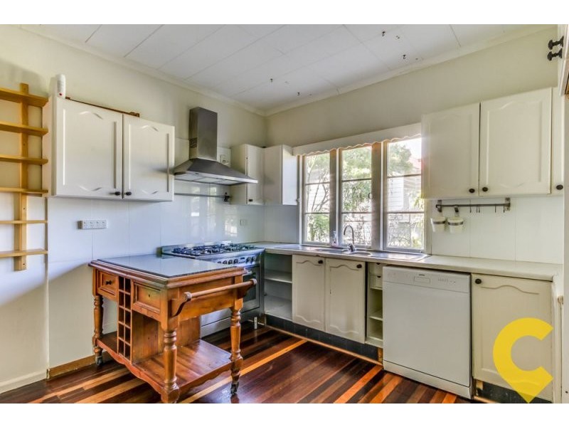 103 Burn Street, Camp Hill QLD 4152