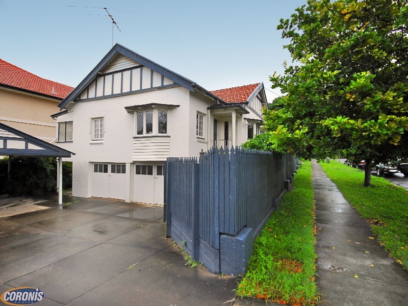 4/51 Racecourse Road, Hamilton QLD 4007