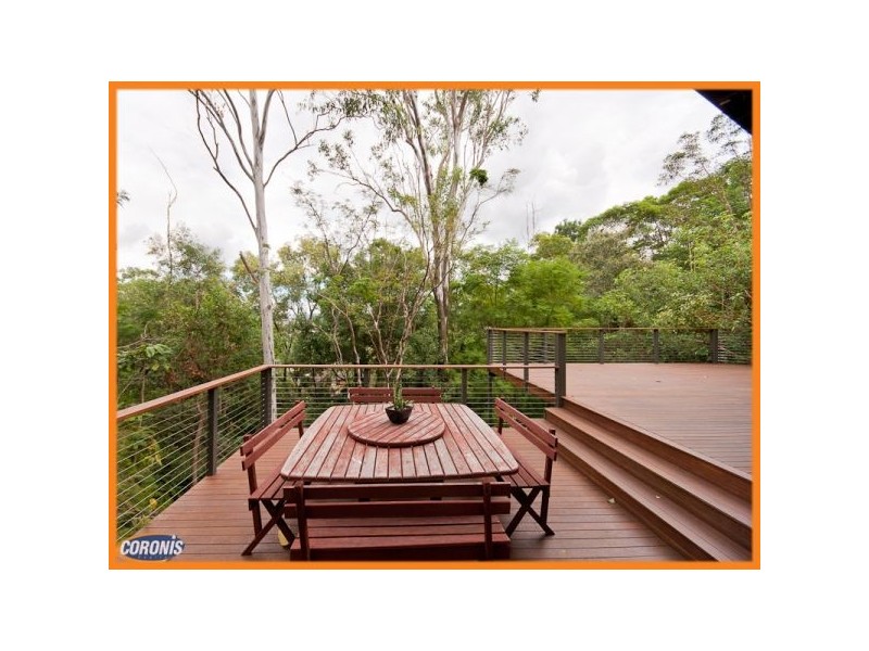 11 Plucks Road, Arana Hills QLD 4054