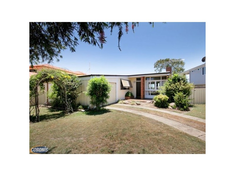 5 Haysmouth Parade, Clontarf QLD 4019