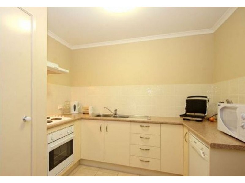 2/28 Tylah Street, Kallangur QLD 4503