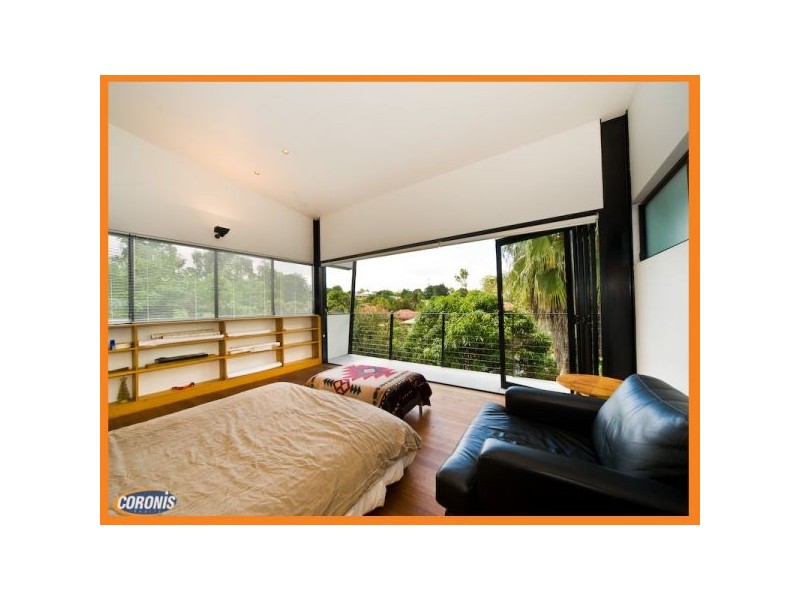 33 Ashbourne Street, Ashgrove QLD 4060