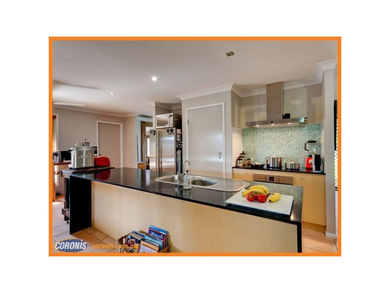 27A Hayward Avenue, Cashmere QLD 4500