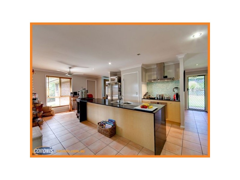 27A Hayward Avenue, Cashmere QLD 4500