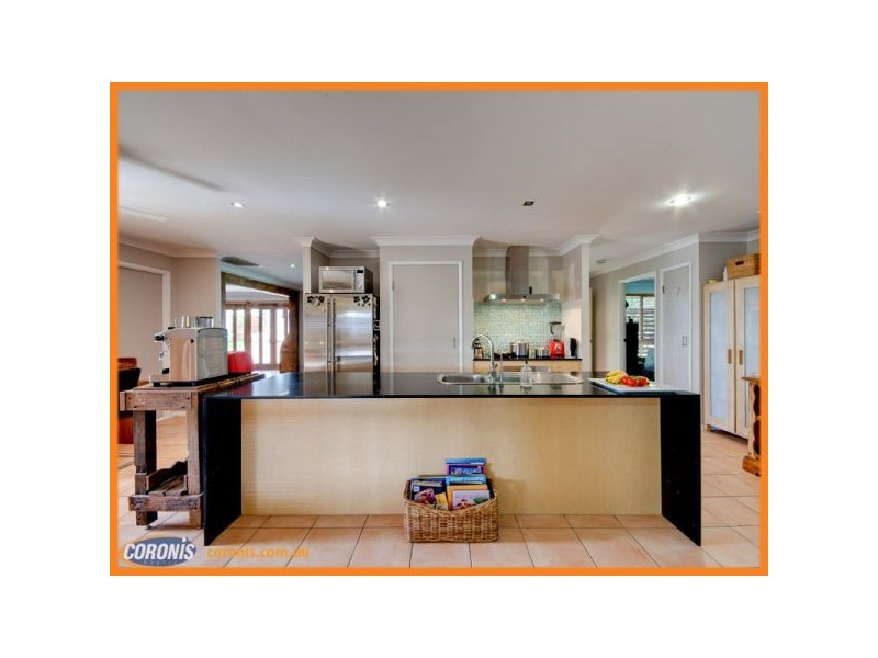 27A Hayward Avenue, Cashmere QLD 4500