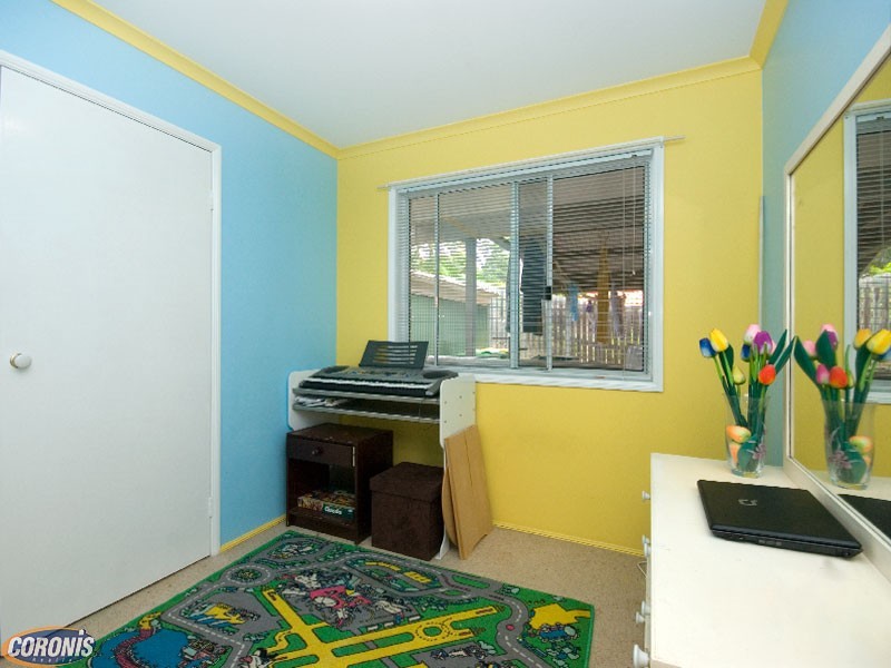 Arana Hills QLD 4054