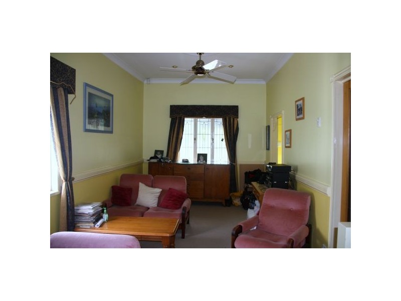 183 Cornwall Street, Greenslopes QLD 4120