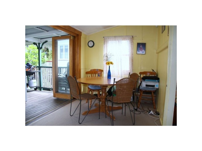 183 Cornwall Street, Greenslopes QLD 4120