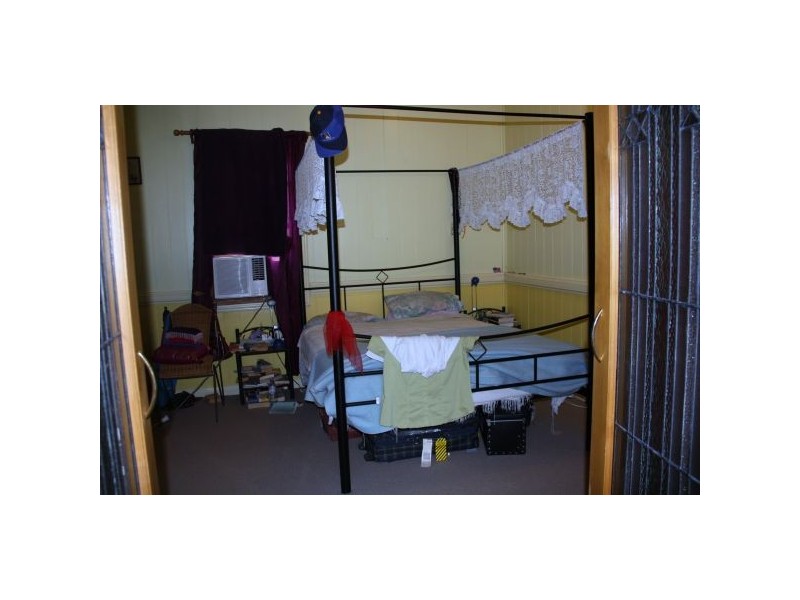 183 Cornwall Street, Greenslopes QLD 4120