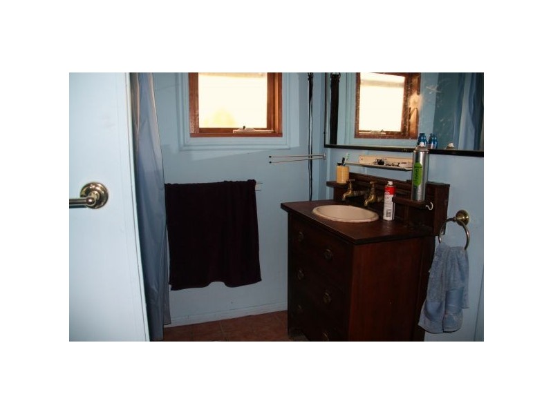 183 Cornwall Street, Greenslopes QLD 4120