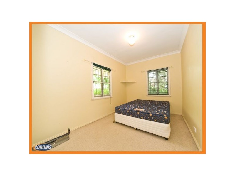 26 Hebe Street, Bardon QLD 4065