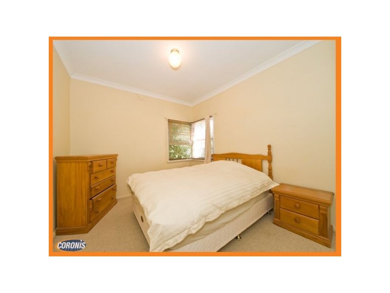 26 Hebe Street, Bardon QLD 4065
